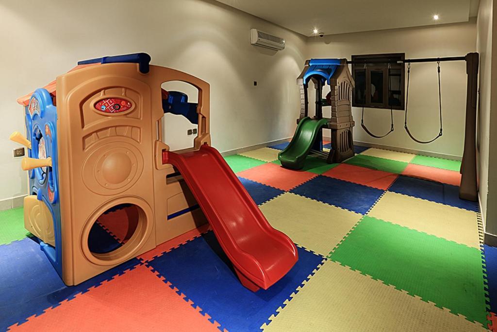 Aswar Hotel Suites アル・コバール エクステリア 写真